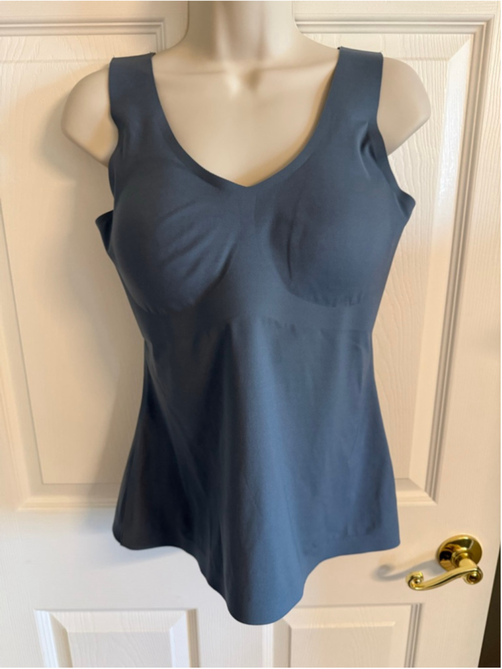 Knix LuxeLift V-Neck Tank versatile tank top seamless support blueish gray SZ L